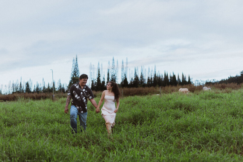 A Meaningful Hawaii Engagement Session on the Outer Islands