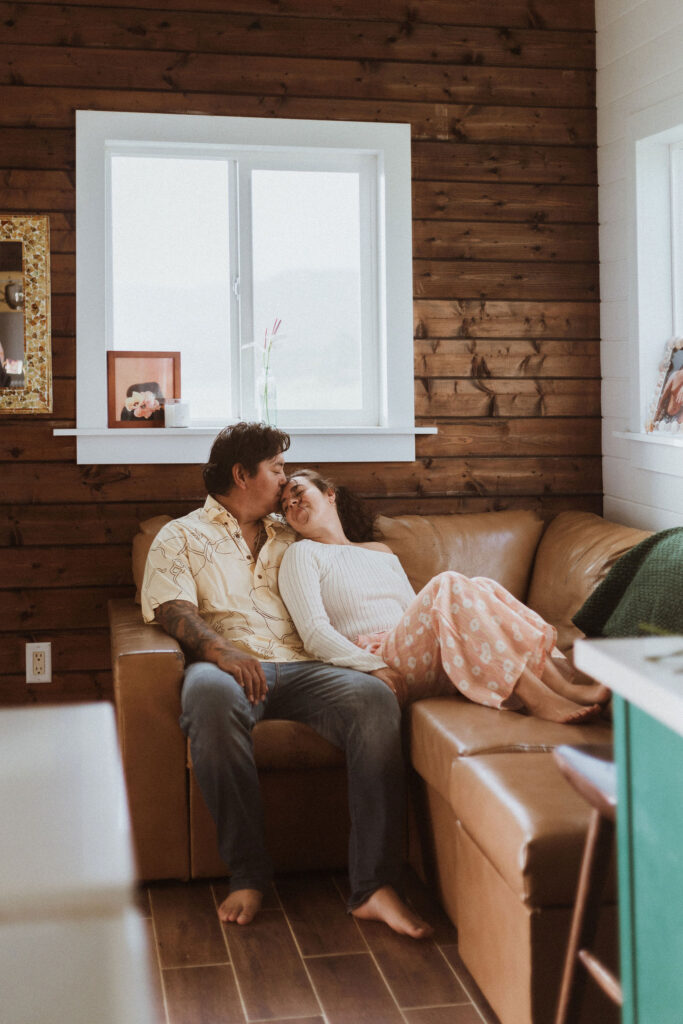 A Meaningful Hawaii Engagement Session on the Outer Islands