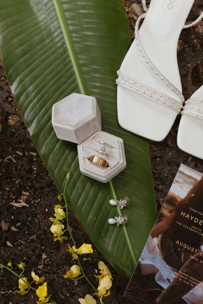 stunning wedding details