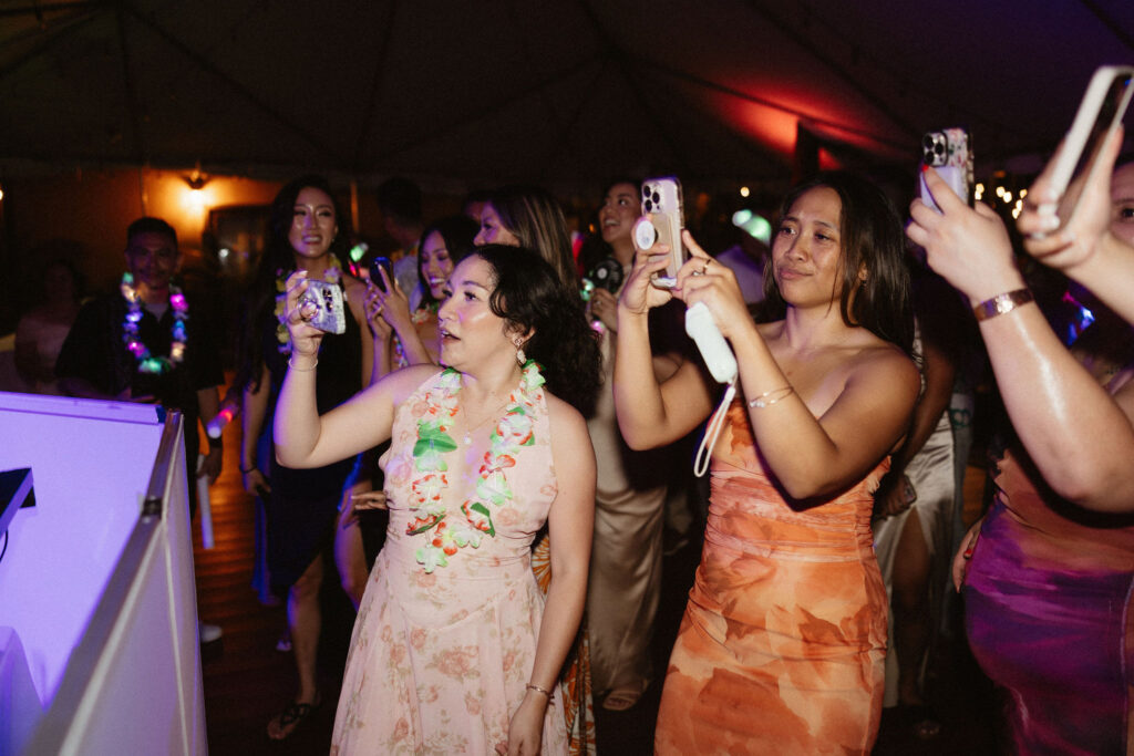 wedding reception party in oahu