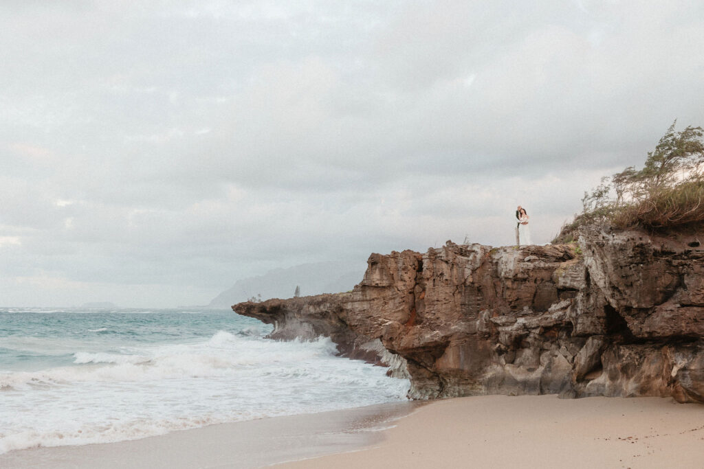 How to Plan an Oahu Destination Wedding or Elopement From Anywhere