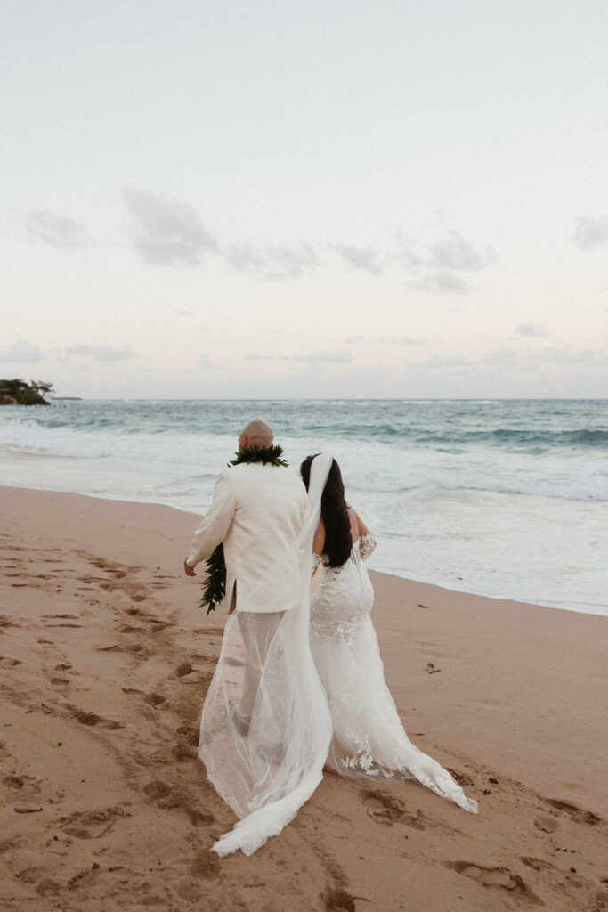 How to Plan an Oahu Destination Wedding or Elopement From Anywhere
