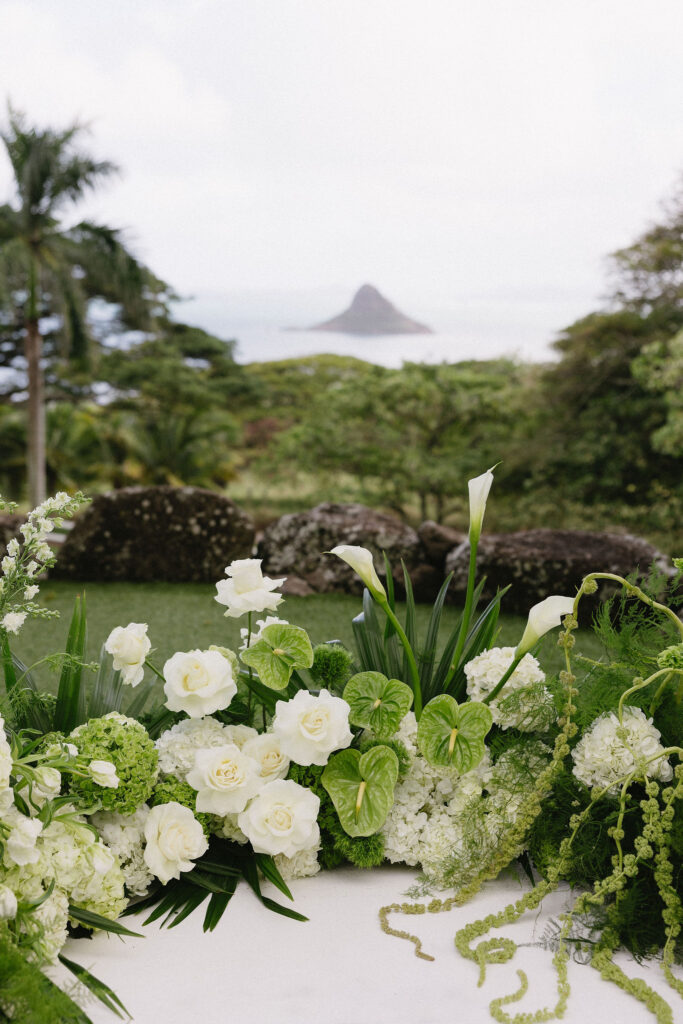 stunning florals at the wedding ceremony
