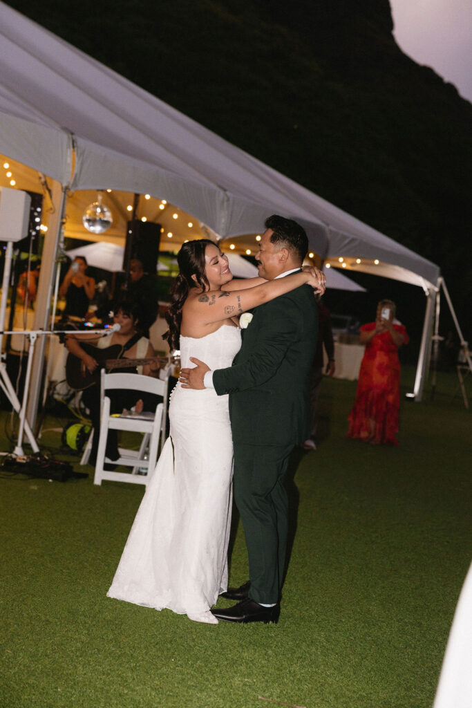 fun wedding reception in oahu