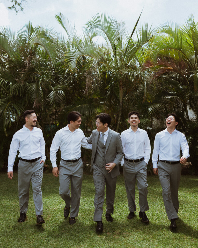 picture of the groom and his friends