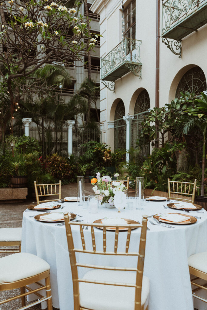 elegant and timeless wedding reception portraits