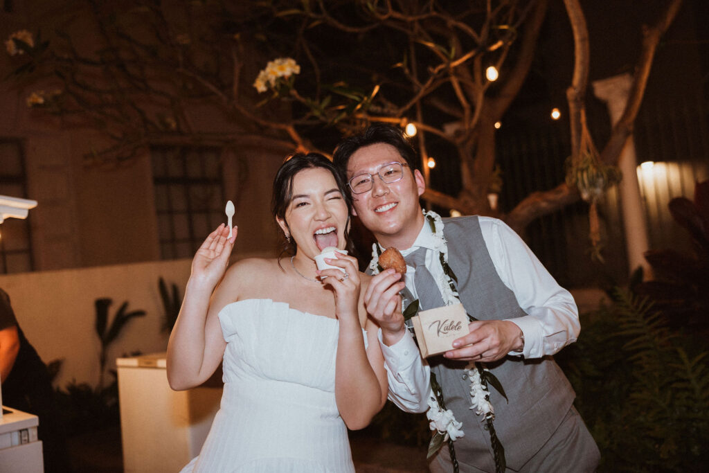 Intimate Honolulu Wedding at Café Julia with a Backyard Hawaii Ceremony
