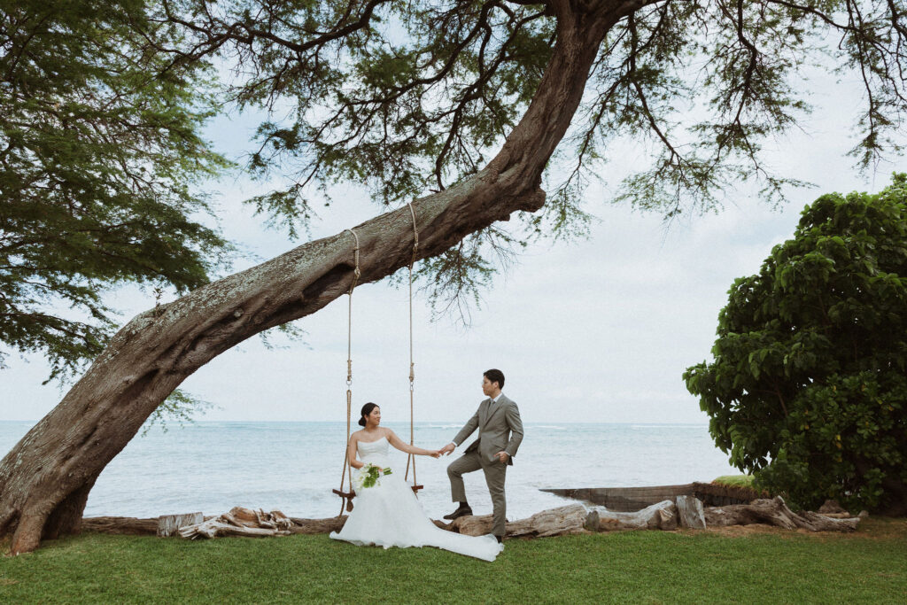 Intimate Honolulu Wedding at Café Julia with a Backyard Hawaii Ceremony