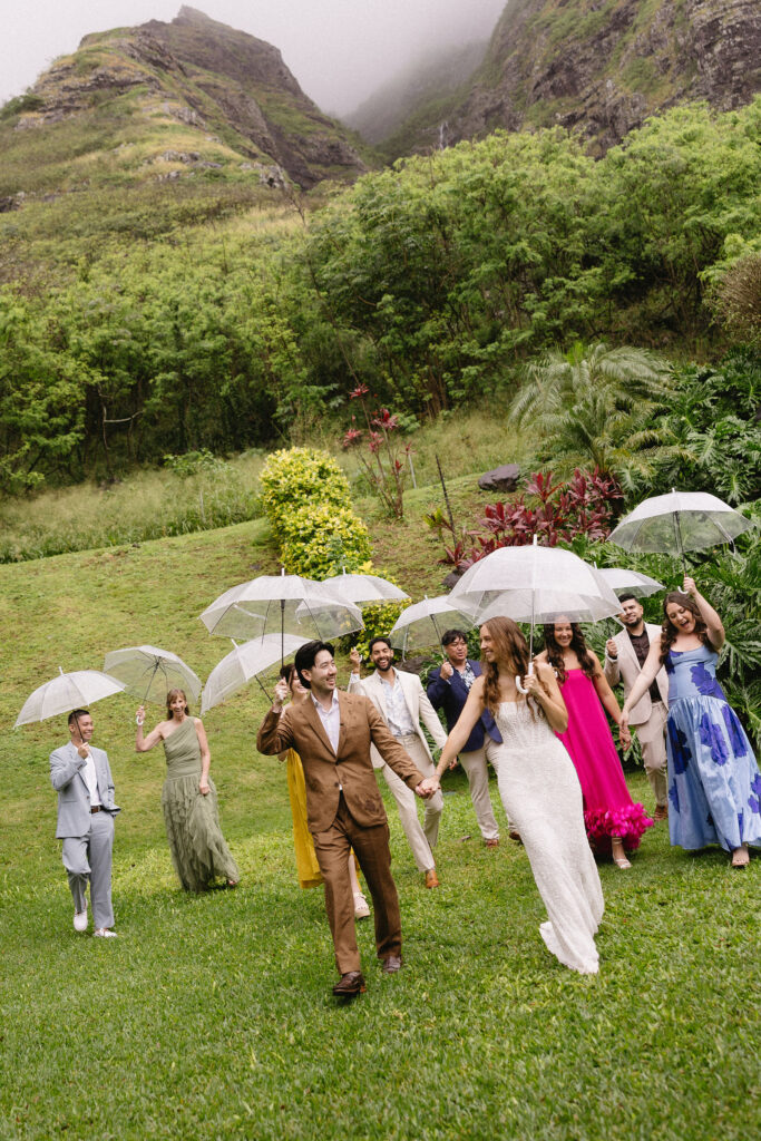 picture of the bride and groom with their bridal parties