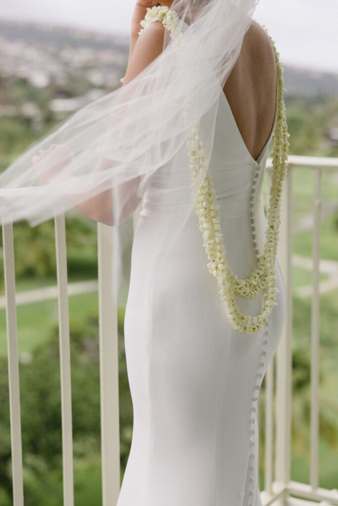 closeup shot of the wedding dress