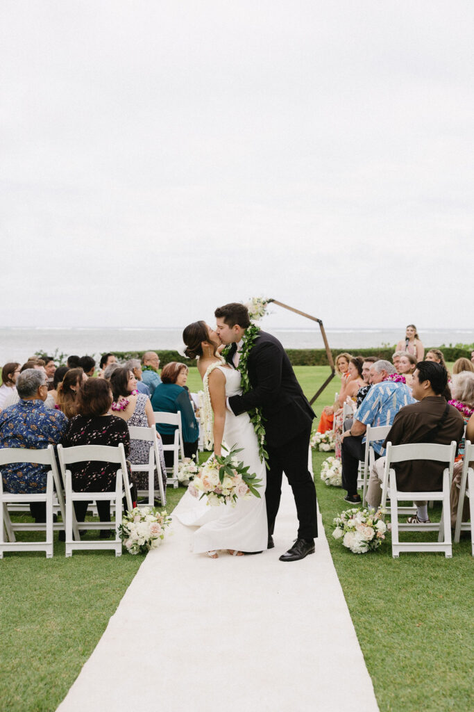 The Ultimate Guide to Planning a Kahala Hotel Wedding on Oahu