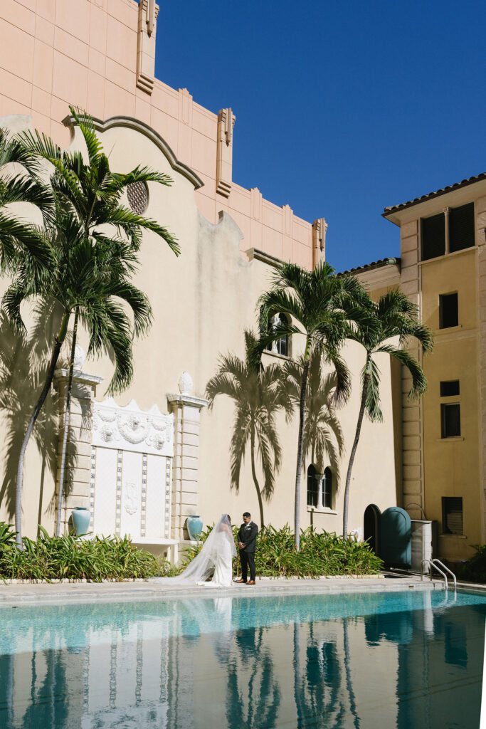 Timeless Café Julia Wedding Details in Honolulu, Hawaii
