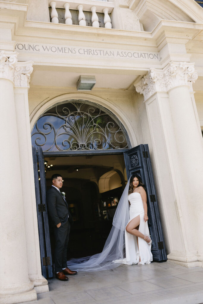 timeless and romantic bridal portraits in hawaii