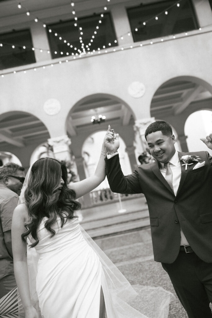 Timeless Café Julia Wedding Details in Honolulu, Hawaii