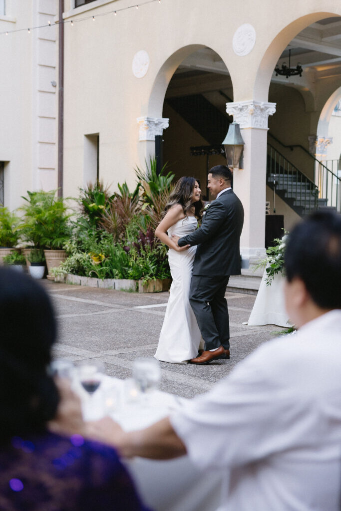 Timeless Café Julia Wedding Details in Honolulu, Hawaii