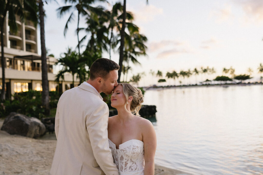 How to Plan an Oahu Wedding Timeline That Lets You Actually Enjoy Your Day
