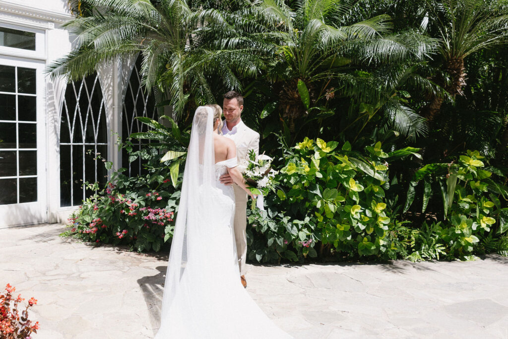How to Plan an Oahu Wedding Timeline That Lets You Actually Enjoy Your Day