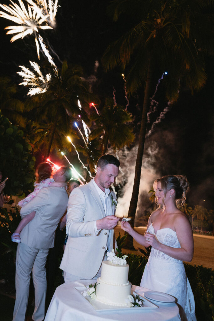 How to Plan an Oahu Wedding Timeline That Lets You Actually Enjoy Your Day