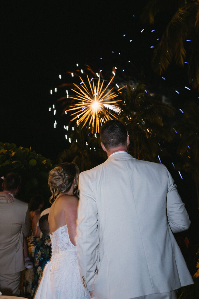 How to Plan an Oahu Wedding Timeline That Lets You Actually Enjoy Your Day
