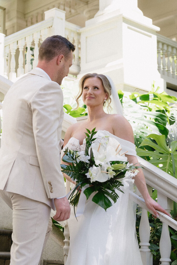 How to Plan an Oahu Wedding Timeline That Lets You Actually Enjoy Your Day
