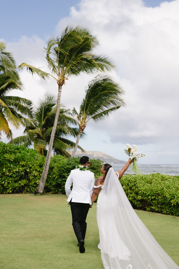 beautiful bridal portraits in oahu